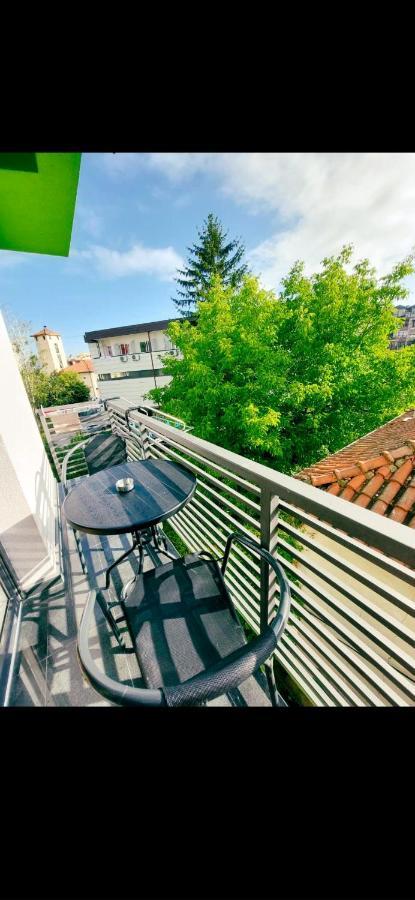 Rines Apartment Ohrida Exterior foto